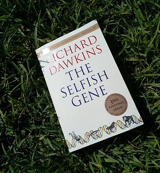 History Of Present Illness, The Selfish Gene, Book Of The New Sun Gene Wolfe, Richard Scary Books, Richard Paul Evans Books, Richard Dawkins, Theory Of Evolution, Book Dragon, Evolution