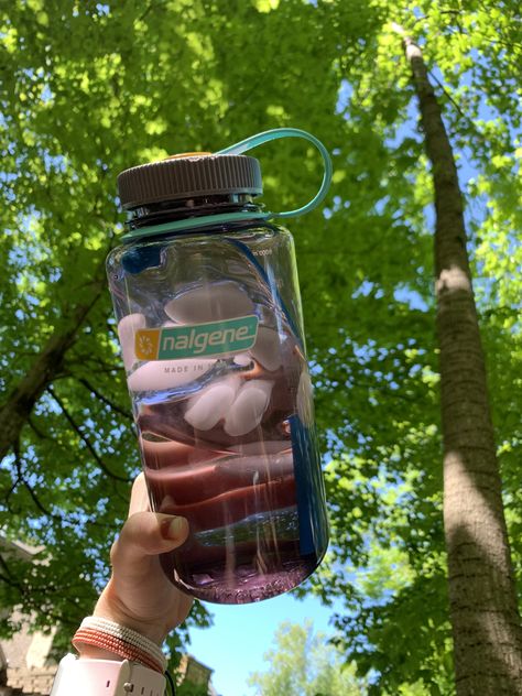 Nalgene Water Bottle, Granola Aesthetic, Nalgene Bottle, Water Aesthetic, Granola Girl, Go Camping, Summer Camp, Summer Aesthetic, Not Mine