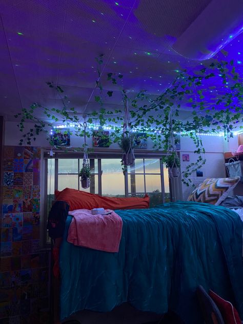 Bedroom Ceiling Vines, Vine On Ceiling Bedroom, Ivy From Ceiling, Tapestry On The Celling, Hanging Vines Bedroom Ceilings, Vines On Celling Aesthetic, Ceiling Plants Hanging Bedroom, Plants Hanging From Ceiling Bedroom, Plant Ceiling Decor Bedroom