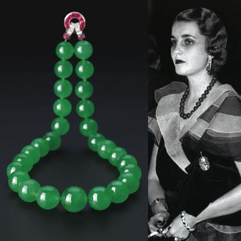 Rui Galopim de Carvalho FGA on Instagram: "The Hutton-Mdivani necklace is considered by many the best jadeite jade jewellery piece ever reported, featuring 27 graduated drilled beads of fine-quality emerald-green translucent jadeite jade (known in the trade as imperial jade), ranging from 15.4 mm to 19.2 mm, with a ruby and diamond clasp signed by Cartier dated 1933. Also known in the Oriental trade as Fei cui (翡翠), this granular to fibrous polycrystalline aggregate, composed solely or principal Jade Jewellery, Imperial Jade, Asian Jewelry, Jade Necklace, Royal Jewels, Woman Silhouette, Jade Jewelry, Jade Beads, Live Lokai Bracelet