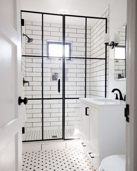 Modern Black And White Bathroom Tile, Black And White Shower Room, Bathroom With Black And White Floor, Black And White Bathroom Floor Tile, Small Bathroom Ideas Black And White, Black And White Small Bathroom Ideas, Black And White Bathroom Tile Ideas, Black And White Tiled Bathroom, Bathroom Remodel Black And White