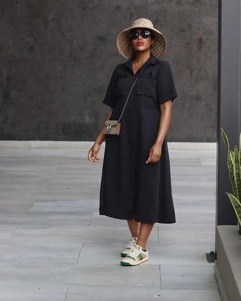 Black Shirt Dress Outfit Casual, Oversized Shirt Dress Outfit, Oversized Dress Outfit, Oversized Dress Shirt Outfit, Summer Dresses 2024, Oversize Dress Outfit, Makoti Outfits, Black Shirt Dress Outfit, Shirtdress Outfit