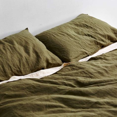 Earth Tones Interior Design, Earth Tones Interior, Green Linen Duvet Cover, Green Linen Duvet, Peach Bedding, Earthy Greens, Black Bed Linen, Linen Bedding Natural, Grey Linen Bedding