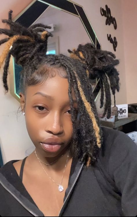 Dread Hairstyles Updo Locs, Side Part Dread Styles, Two Buns With Locs, Locs Hairstyles Real Hair, Easy Dread Hairstyles, Dread Hairstyles For Prom, Locs With Beads And Shells, Neck Length Loc Styles, Dread Hair Styles