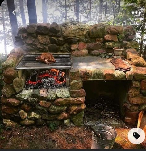 Stone Well, Stone Oven, Outdoor Oven, Enjoy The Day, Backyard Fire, Fire Pit Backyard, Camping Survival, Outdoor Kitchen Design, Outdoor Fire