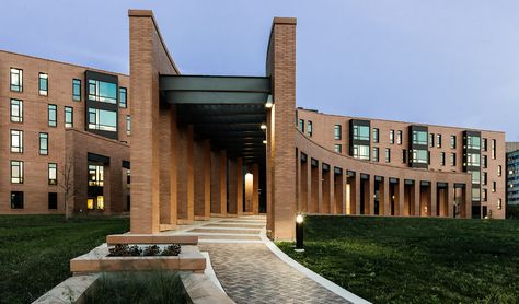 University of Wisconsin Oshkosh Horizon Village | VOA Associates, Architects University Building Design, University Entrance Design, Future University Architecture, Modern University Exterior, Best Architecture Universities, Circular Buildings, College Architecture, Hospital Architecture, Campus Design