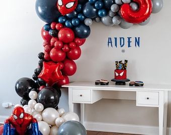 Spiderman Balloon, Spiderman Birthday Party Decorations, 4de Verjaardag, Marvel Birthday Party, Anniversaire Diy, Spiderman Theme, Spiderman Birthday Party, Spiderman Party, Mens Birthday Party