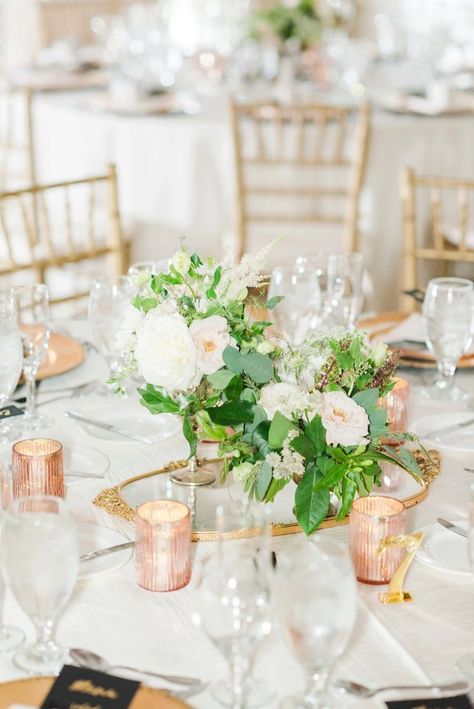 A Glamorous Black, White, & Gold Miami Wedding via TheELD.com Elegant Wedding Centerpiece, English Garden Wedding, Simple Wedding Centerpieces, Star Wars Wedding, Warehouse Wedding, Photos Inspo, Organic Wedding, Head Table, Mod Wedding