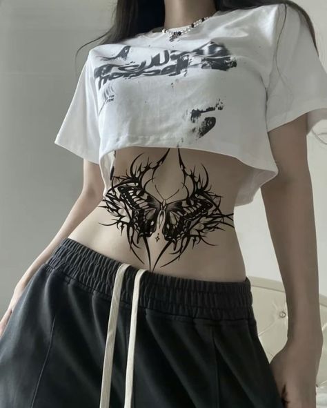 Abdomen Tattoo, Waist Tattoos, Torso Tattoos, Photography Drawing, Seductive Clothes, Design Girl, Piercing Tattoo, Creative Tattoos, Pretty Tattoos