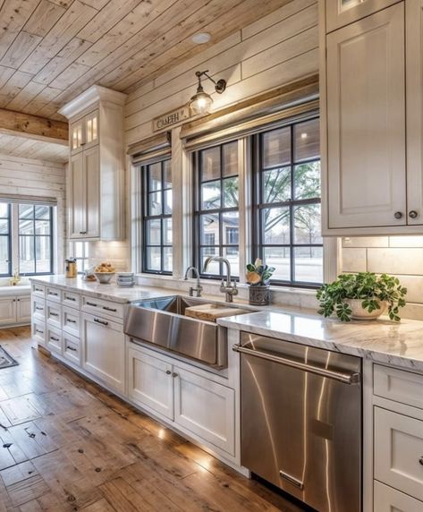 Farm Windows, Farmhouse Kitchen Inspiration, Lake Ideas, Gorgeous Animals, Farmhouse Interior Design, Brick Backsplash, Tuscan Kitchen, House Details, Farmhouse Kitchen Design