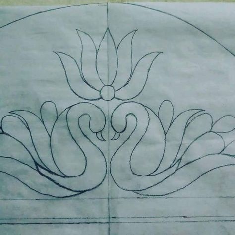 Aari Work Print Design, Flower Motif Design Aari Work, Peacock Tracing Design, Aari Work Designs Sketch, Aari Designs For Tracing, Aari Motif Designs, Peacock Aari Work Designs, Peacock Aari Work, Aari Work Designs