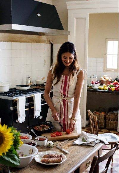 Mimi Thorrison, French Style Kitchen, Mimi Thorisson, Rustic Country Kitchens, Female Butcher, French Living, Kitchen Trash Cans, French Kitchen, Brand Photoshoot