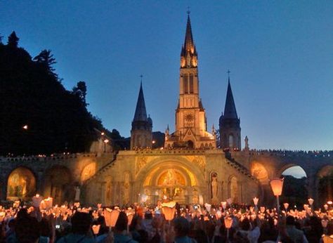 Lourdes, France. One of the most peaceful places I've ever been to. Aaah wish it was closer to home so I could go back whenever I wanted. St Bernadette, Lourdes France, Joe Walsh, The Grotto, Sacred Sites, Thérèse Of Lisieux, Beyond The Sea, Catholic Images, Lady Of Lourdes