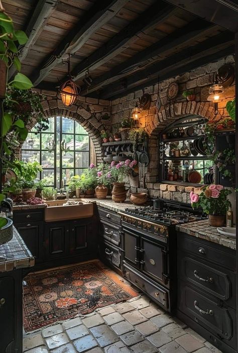 Medieval Style Home, Cocina Aesthetic, Hobbit Kitchen, Hobbit House Interior, Recycled Kitchen, Witchy House, Barndominium Interior, Witchy Kitchen, Fairytale House