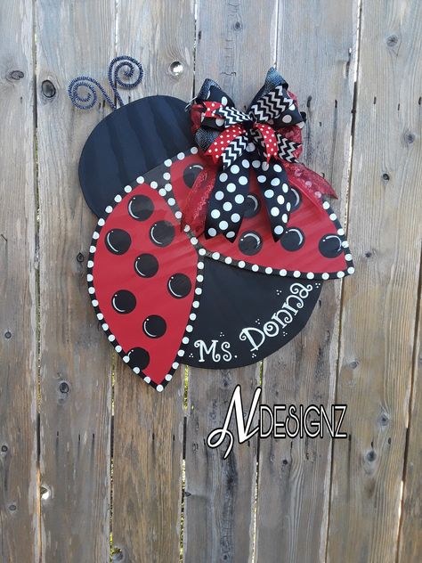 Ladybug wooden door hanger Ladybug Door Hanger, Painted Rock Garden Ideas, Old Truck Decor, Wooden Ladybugs, Ladybug Diy, North Carolina Garden, Painted Rock Garden, Spring Door Hangers, Ladybug Craft