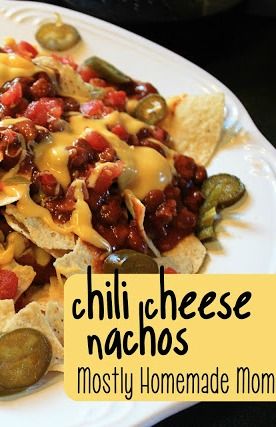 Chili Cheese Nachos - these top restaurant nachos hands down!! Restaurant Nachos, Cheese Nachos Recipe, Chili Cheese Nachos, Chili Nachos, Nachos Cheese Recipe, Nachos Recipe Beef, Cheese Nachos, Leftover Chili, Recipe Beef