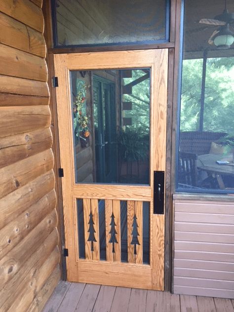 Screen Door Design, Custom Screen Doors, French Doors Bedroom, Rustic Winter Decor, Wood Screen Door, Wooden Screen Door, Diy Screen Door, Cabin Porch, Aluminum Trailer