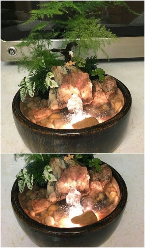 20 Charming And Cheap Mini Water Garden Ideas For Your Home And Garden {With tutorial links} Mini Water Garden, Garden Fountain Ideas, Water Garden Ideas, Growing Food Indoors, Fountain Ideas, Grow Garden, Container Water Gardens, Diy Water Feature, Indoor Water Features