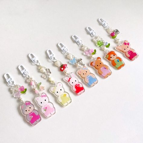 Adorable Keychains, Keychain Acrylic, Calico Critters Keychain, Beads Keychain, Acrylic Keychain, Sylvanian Families Keychain, Shrinky Dink Keychain, Cutecore Keychain, Juminocore Keychain