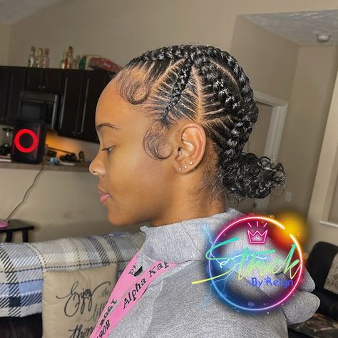 Criss Cross Bun Stitch Braids! Stitch Bun, Cross Braids Hairstyles, Braided Hairstyles Criss Cross, Criss Cross Bun, Cris Cross Stitch Braids, 4 Stitch Braids In A Bun, Cross Over Braids, Criss Cross Feed In Braids Bun, Criss Cross Feed In Braids