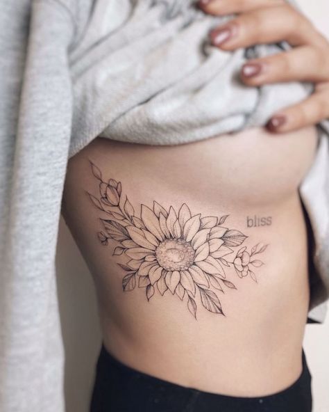 Flower Hip Tattoos, Side Hip Tattoos, Sunflower Tattoo Shoulder, Boho Tattoos, Hip Tattoos Women, Med Tech, Neck Tattoo For Guys, Bff Tattoos, Sunflower Tattoos