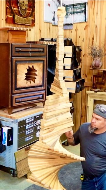 Matthew Peech, Spiral Tree, Wooden Tree, Easy Woodworking Projects, Wooden Tray, Diy Woodworking, Woodworking Projects, Wood Projects, Woodworking