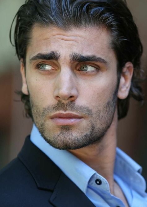 Italian Hairstyles, Handsome Italian Men, Italian Hair, Men Faces, Italian Men, Curly Bob Hairstyles, Mens Hairstyles Short, Male Face, Haircuts For Men