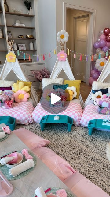 Tori Gerbig | Pink Lily Founder on Instagram: "Let’s set up for a Spa Night and Slumber Party for Rylee Kate. Her first sleepover was a success. She really wanted a slumber party + spa night combo and think it turned out so cute. We did mud masks at the spa table and turned on some spa music. They put cucumbers on their eyes to relax. We did had cake and pizza and finished the night watching high school musical. It was the best night. Did you have slumber parties growing up?   I am trying so hard to be more intentional with holidays, birthday and creating core memories with my family. This was perfect. She enjoyed it so much and I know we both won’t forget it. I didn’t get parties growing up and never had a slumber party so it was the first for both of us 🙂  Save this idea if you are a gi Slumber Party Sleeping Arrangements, Sleep Over Beds, Preppy Slumber Party Ideas, Kids Sleep Over Ideas, Sleepover Spa Ideas, Slumber Party Schedule, Sleepover Birthday Party Ideas For Kids, Girl Sleepover Birthday Party Ideas, Slumber Party Set Up