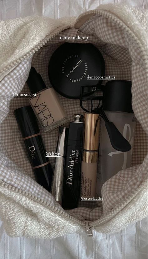 Minimalistic Makeup Products, Classy Makeup Bag, Inside Makeup Bag, Elegant Makeup Products, Elegant Makeup Bag, Mac Products Aesthetic, Whats In My Makeup Bag Minimalist, Minimalist Makeup Collection Aesthetic, Getting Makeup Done Aesthetic