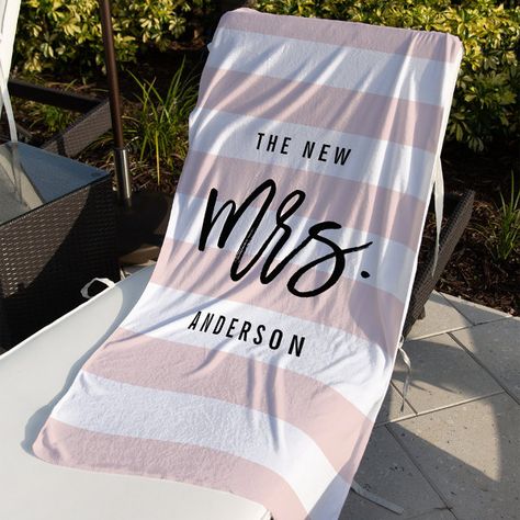 The New Mrs. | Personalized Bride Beach Towel Bride Towel, Bride Personalized, Perfect Honeymoon, Custom Beach Towel, Honeymoon Gift, Gift Bachelorette Party, Black Typography, Honeymoon Gifts, Custom Towel