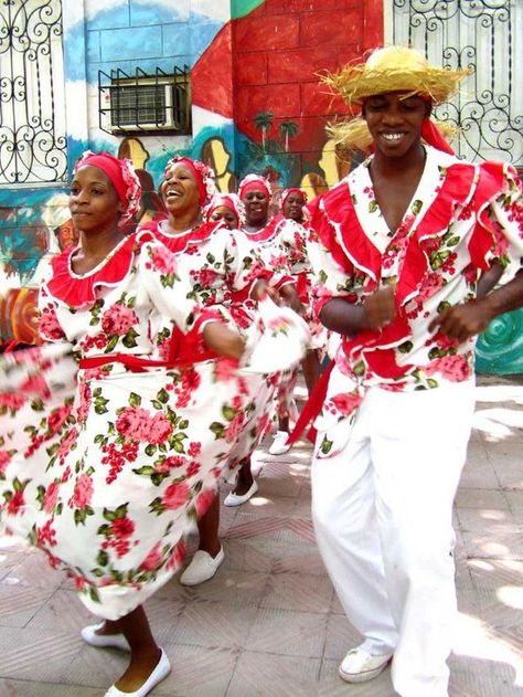 Why You Need to Visit Cuba Now Cuba Pictures, Theme Carnaval, Cuban Music, Jose Marti, Cuban Culture, Visit Cuba, Afro Cuban, Havana Nights, World Dance