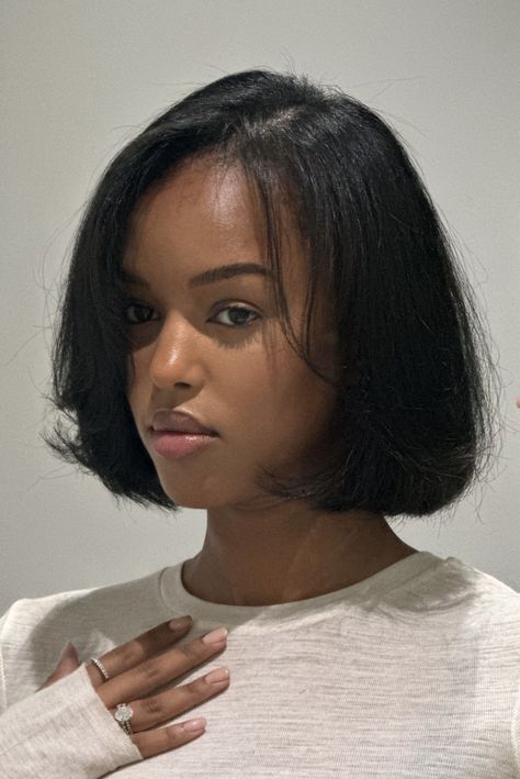 Blowout On Short Hair Black Women, Silk Press Hair, Gilded Lily, Hair Blowout, Pressed Natural Hair, Short Black Hair, Silk Press Natural Hair, Girls Natural Hairstyles, Blowout Hair