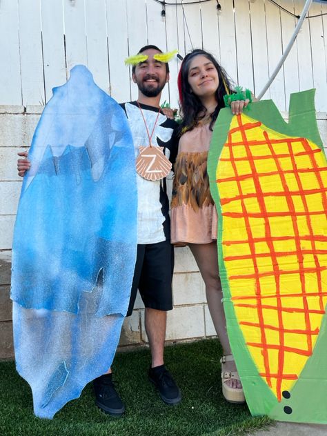 Halloween costumes couple’s costumes ideas penguin chicken surfs up chicken Joe Cody maverick outfits surfs up characters Sony animation Cody Maverick Costume, Chicken Joe Surfs Up Costume, Cody Maverick Chicken Joe Costume, Chicken Joe And Cody Costume, Cody Maverick Surfs Up Costume, Surfs Up Halloween Costume, Up Couples Costume, Chicken Joe Costume, Cody Surfs Up