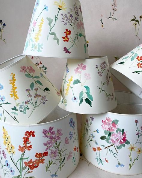 Painting A Lampshade Diy, Caitlin Mcgauley, Cream Lamp Shades, Painted Lampshade, Floral Lampshade, Dorm Sweet Dorm, Flower Pot Art, Painting Lamp Shades, Handmade Lampshades