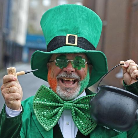 What is St. Patrick's Day? Why do we celebrate it? The Irish holiday explained — USA TODAY Irish Music, Wear Green, March 17, Usa Today, Holiday Specials, We Wear, Special Day, The Holiday, Holidays