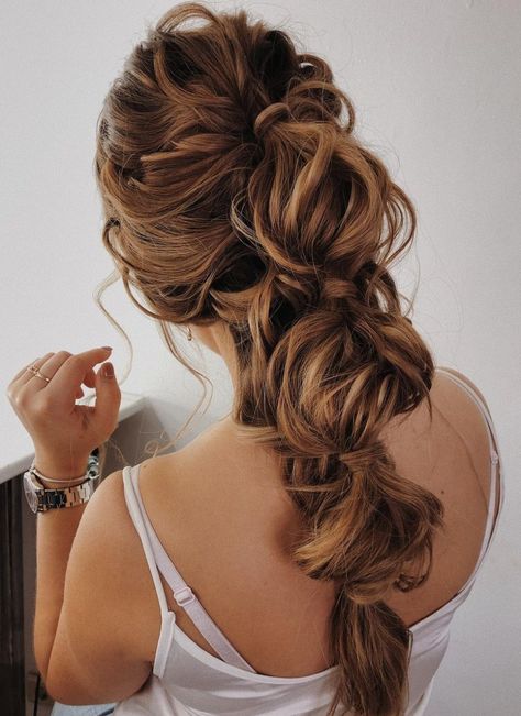 Wedding Guest Hair Ideas, Hairstyles For Backless Dress, Wedding Guest Hair, Easy Wedding Guest Hairstyles, Guest Hairstyles, The Right Hairstyles, Low Back Dress, Wedding Hair Up, Guest Hair