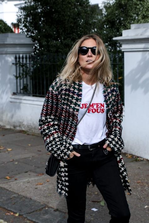 New Style Obsession: Red Writing T-Shirt Bright Office, Fashion Me Now, It Professional, Office Outfits Women, Looks Street Style, Outfits Women, New Classic, Business Casual Outfits, Looks Style