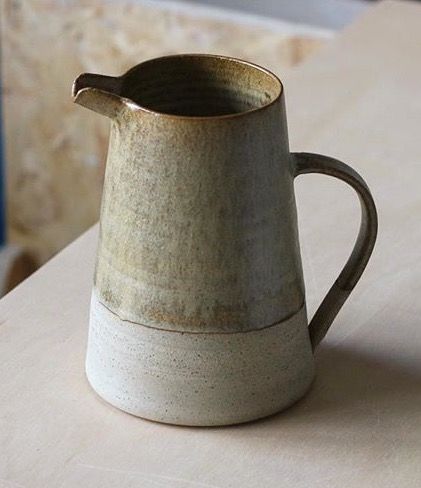 Ceramic Houseware, Pottery Vases Handmade, Ceramic Jugs Pottery, Earthy Ceramics, Jug Ceramic, Pottery Jugs, Ceramic Creamer, Pottery Jars, Painted Ceramic Plates