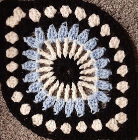 Crochet Third Eye Free Pattern, Eye Crochet Pattern Free, Granny Square Eye Pattern, Crochet Evil Eye Granny Square, Evil Eye Granny Square Pattern, Eye Crochet Pattern, Evil Eye Crochet, Eye Crochet, Motifs Granny Square