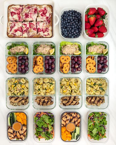 Meal Prep – Week of June 25th, 2023 Oatmeal Dinner, Salad Lunch Box, Salad Meal Prep, Fitness Pal, Weekly Meal Plan, Easy Healthy Meal Prep, My Fitness Pal, My Fitness, Meal Prep Containers