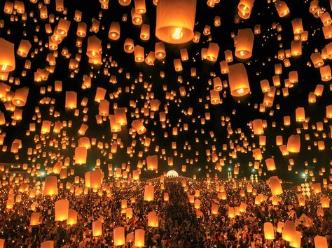 The number of foreign visitors to Thailand has doubled in the past decade, and it's easy to see why. Magical Sky, Floating Lanterns, Sky Lanterns, Floating Lights, Visit Thailand, Lantern Festival, 수채화 그림, Chinese Lanterns, Krabi