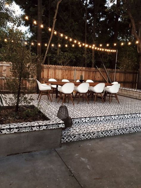 festoon lights, tiled patio, outdoor living, outdoor lights Sivan Ayla, Festoon Lights, Patio Diy, Backyard Spaces, Patio Makeover, Salou, Festoon Lighting, Budget Backyard, Backyard Makeover