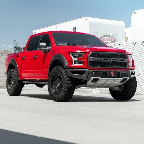 Ford F150 - Red fabulous car 4x4 Ford Ranger, Ford F 150 Raptor, Ford F150 Raptor, Ford Trucks F150, Ford Ranger Raptor, Ford Mustang Car, Best Car Insurance, Ford 4x4, Latest Car