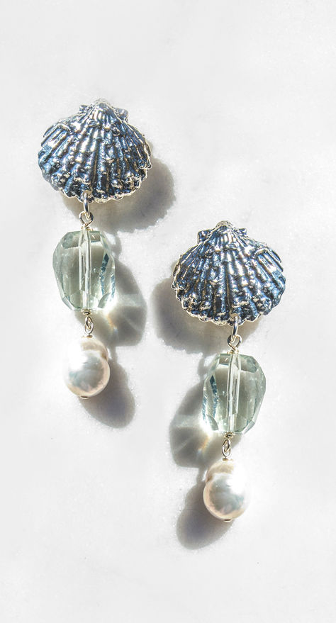 Introducing our exquisite handmade Silver Shell Earrings Green Amethyst Baroque Pearl. Choose your preferred metal color silver or gold and we will handmake a custom make a pair for you. Sea Shells Jewelry, Shells Jewelry, Green Amethyst Earrings, Polymer Earrings, Earrings Inspiration, Funky Jewelry, Jewelry Lookbook, Earrings Green, Shell Jewelry