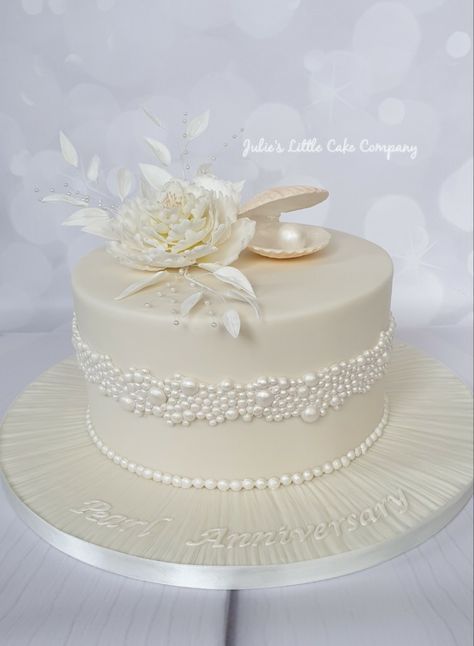 Cake Pearls Decoration, 30th Anniversary Cake Ideas, White Pearl Cake Birthday, 30 Wedding Anniversary Cake, Pearl Wedding Anniversary Cake, 25th Anniversary Cake Designs, 30 Anniversary Cake, Small Wedding Cakes One Tier, White Cake With Pearls