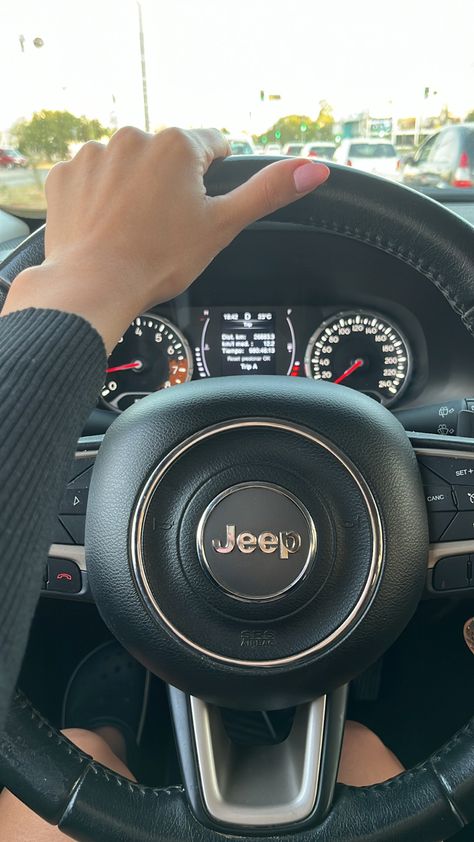 Jeep Compass Aesthetic, Jeep Renegade, Prayer Board, Jeep Compass, Jeep Life, Vroom Vroom, Dream Board, Future Car, Dream Cars