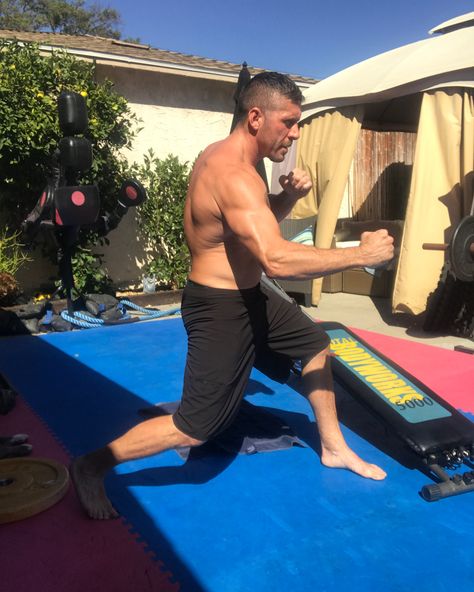 Ray Park on working out for the role of Maul in Solo: A Star Wars Storyhttps://https://ift.tt/2CQjzYv Mark Hamill Star Wars, Ray Park Darth Maul, Han Solo Hoth, Star Wars Rebels Live Action, Han Solo Blaster, George Lucas, Darth Maul, Space Opera, Actor Model