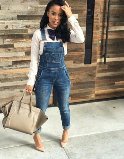 Simply Gorgeous! Wearing Overalls, Looks Jeans, School Daze, Moda Chic, Elegante Casual, Mode Casual, Fashion Killa, Look Chic, Outfits Casuales