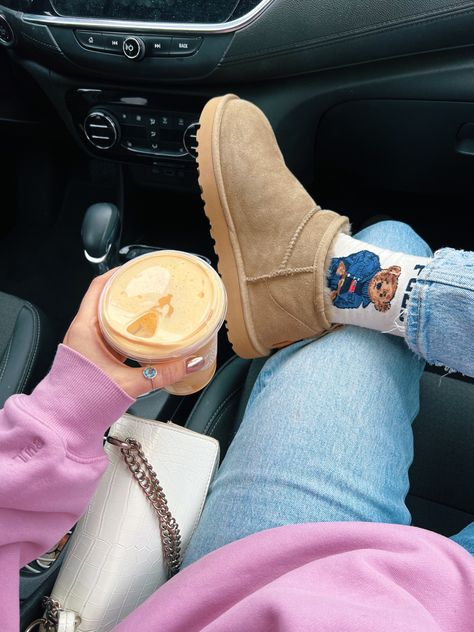 Ugg Ultra Mini With Socks, Uggs Astetic, Ralph Lauren Socks Ugg, Botas Ugg Outfit 2022, Ugg Socks Outfits, Chestnut Ultra Mini Uggs Outfit, Ralph Lauren Socks Outfit, Ralph Lauren Bear Socks, Ultra Mini Ugg Outfit