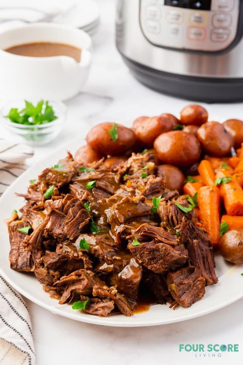 Easy Instant Pot Pot Roast Bottom Round Roast Recipes Instant Pot, Round Roast Instant Pot Recipes, Beef Round Roast Instant Pot, Beef Bottom Round Roast Recipes Instapot, Top Round Roast Instant Pot, Instant Pot Inside Round Roast, Pikes Peak Roast Instant Pot, Instant Pot Round Roast, Eye Of Round Roast Recipes Instant Pot